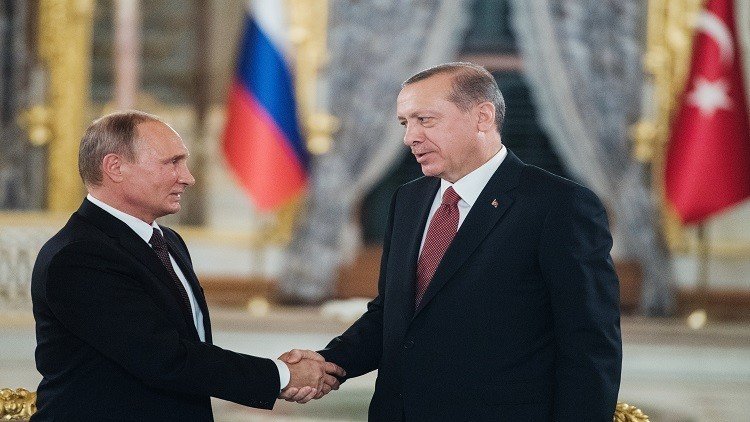 بوتين وأردوغان يؤكدان على ضرورة تضافر جهودهما لتسوية الأزمة في سوريا