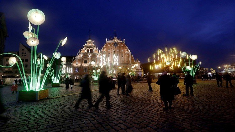 جدل بشأن استخدام اللغة الروسية في لاتفيا