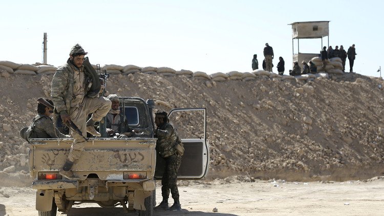 الكرد يوعَدون بدعم سياسي مقابل الرقة