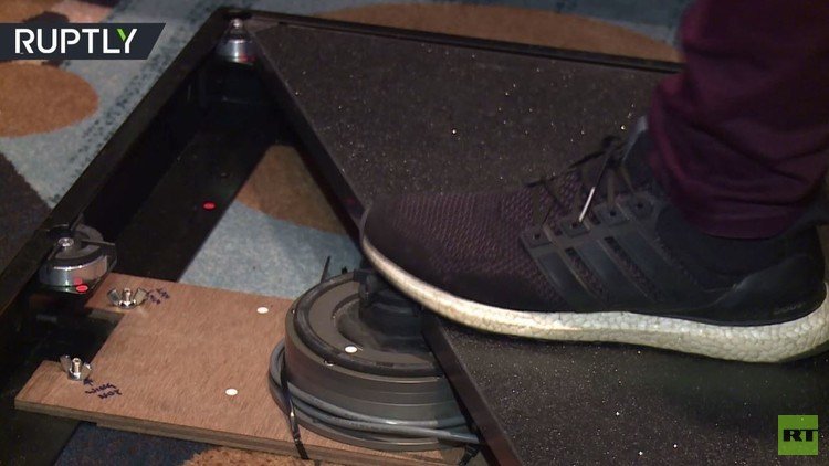 بالفيديو.. منظومة مبهرة لتوليد الكهرباء من طاقة المارة في الشوارع