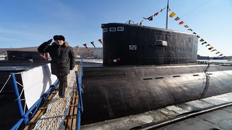 تشغيل الغواصة النووية الروسية 