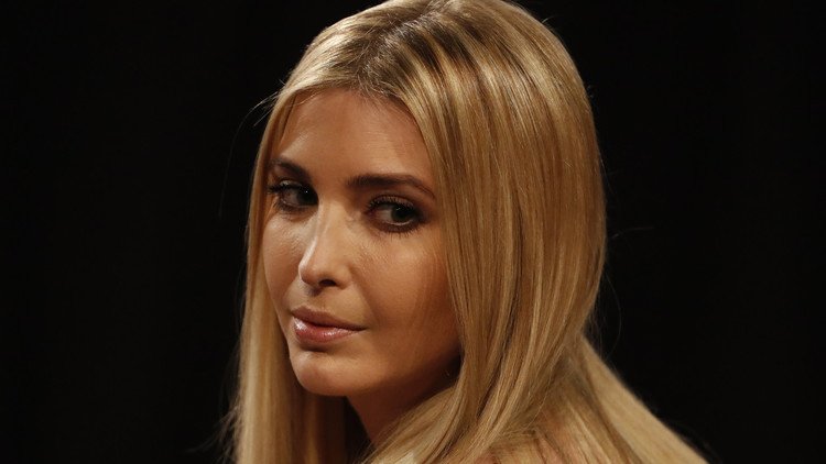 "منصب" جديد في البيت الأبيض: إيفانكا عينا ترامب وأذناه