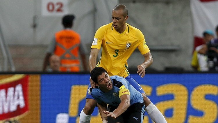 البرازيل تحل ضيفا ثقيلا على الأوروغواي