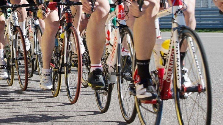 ألمانيا.. سيارة تقتحم سباق دراجات في برلين وتدهس أربعة