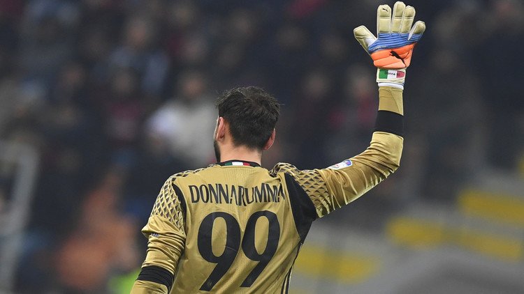  دوناروما على موعد مع التاريخ في ودية إيطاليا وهولندا