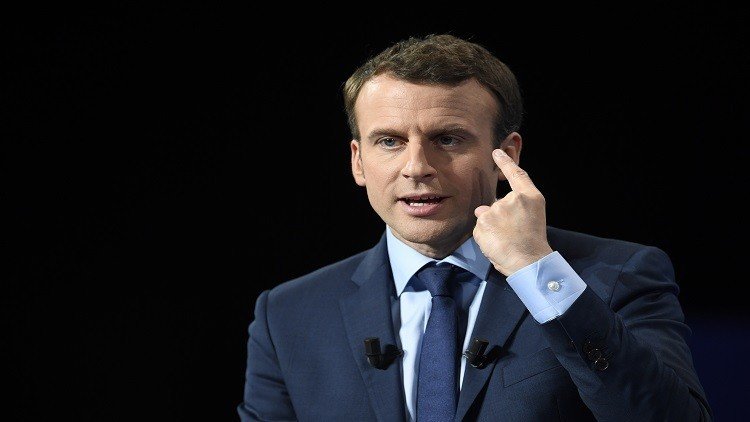 ماكرون يعد بوزراء نصفهم نساء حال انتخابه رئيسا لفرنسا