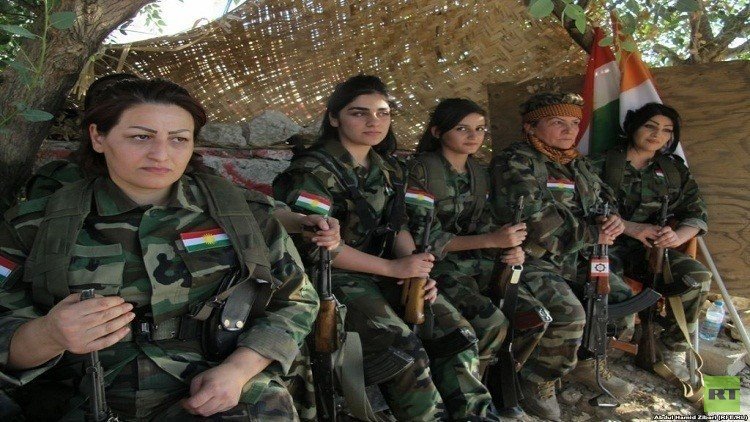 الفصائل النسائية الكردية في طليعة المحاربين