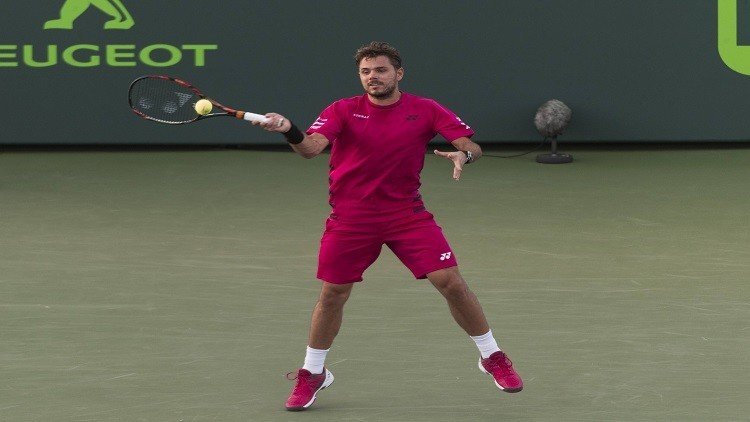 السويسري فافرينكا يودع بطولة ميامي للتنس