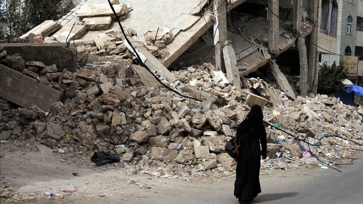 آثار غارات التحالف العربي على صنعاء