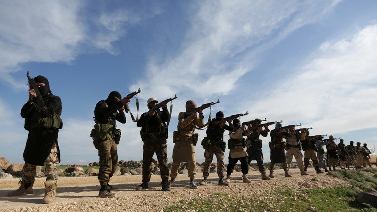 "سي آي أي" تشترط على فصائل المعارضة "المعتدلة" التوحد مقابل التمويل 