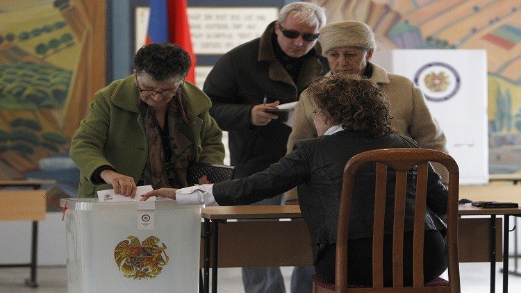 الحزب الحاكم في أرمينيا يتصدر الانتخابات البرلمانية 