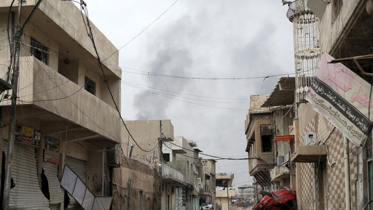 "داعش" يلجأ لنسائه القناصات في الموصل