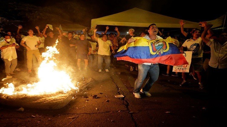 المعارضة تتوعد بالطعن في نتائج انتخابات الإكوادور