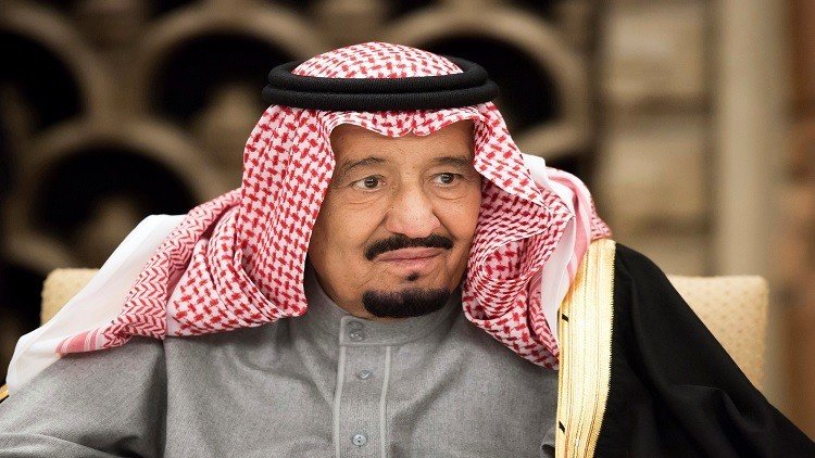العاهل السعودي وولي عهده يعزيان بوتين بضحايا تفجير مترو بطرسبورغ