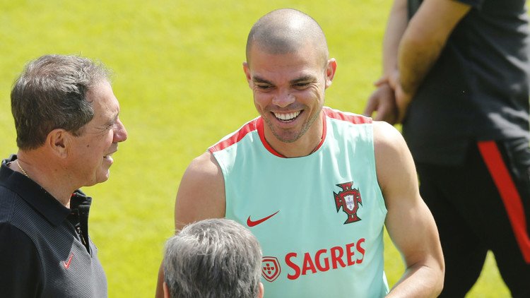 ناديان مهتمان بالحصول على خدمات البرتغالي بيبي