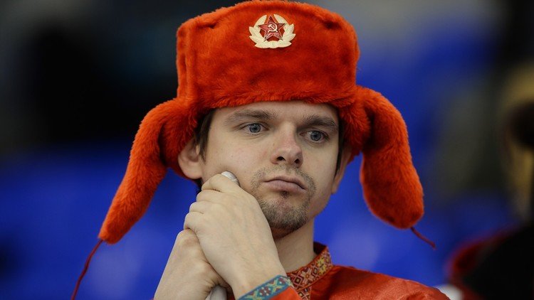 روسيا تتلقى خسارتين في اليوم الثالث من بطولة العالم للكيرلينغ