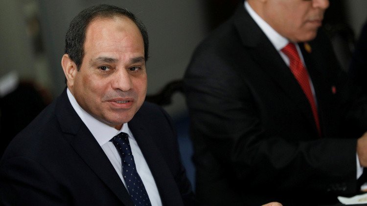السيسي يبحث مع السيناتور ماكين التعاون المصري الأمريكي وقضايا المنطقة