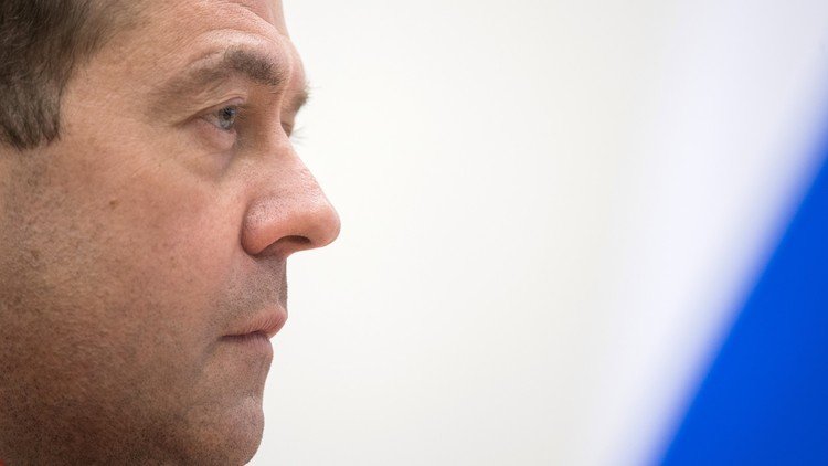 مدفيديف: الضربة الأمريكية على سوريا وضعت واشنطن على شفا الاشتباك مع روسيا