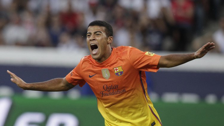 الإصابة تنهي موسم ألكانتارا مع برشلونة 