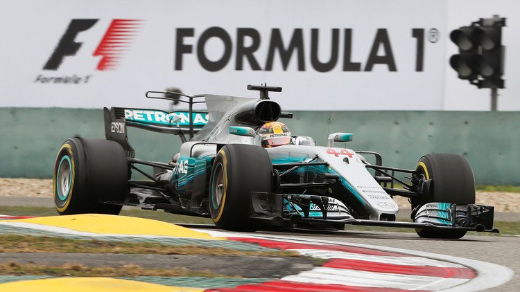 هاميلتون بطلا لجائزة الصين الكبرى