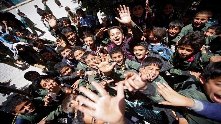 الأمم المتحدة: الأزمة الاقتصادية تهدد تعليم ملايين الأطفال باليمن 