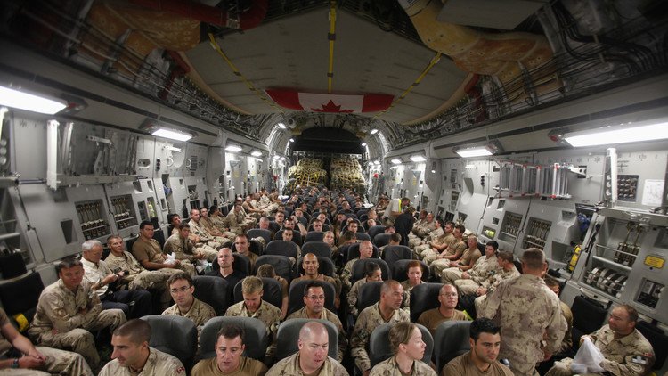 كندا ترسل عشرات العسكريين إلى العراق