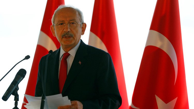 أكبر أحزاب المعارضة التركية يهدد بالانسحاب من البرلمان