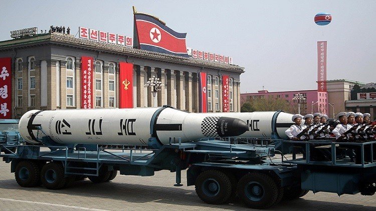 المحللون السياسيون يقيِّمون احتمال نشوب حرب نووية مع كوريا الشمالية 