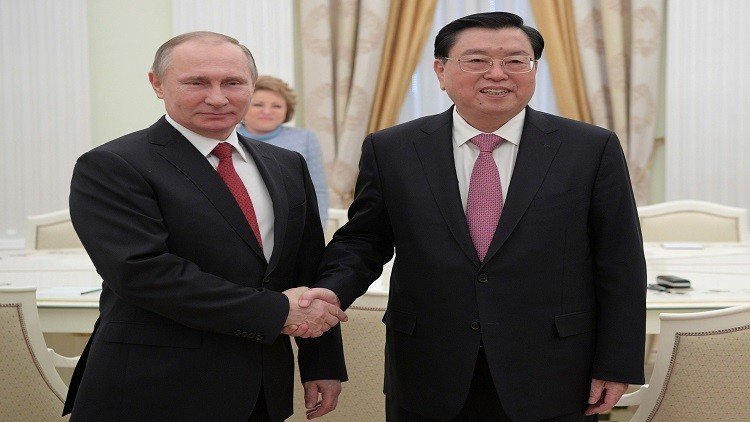 بوتين يلتقي رئيس البرلمان الصيني