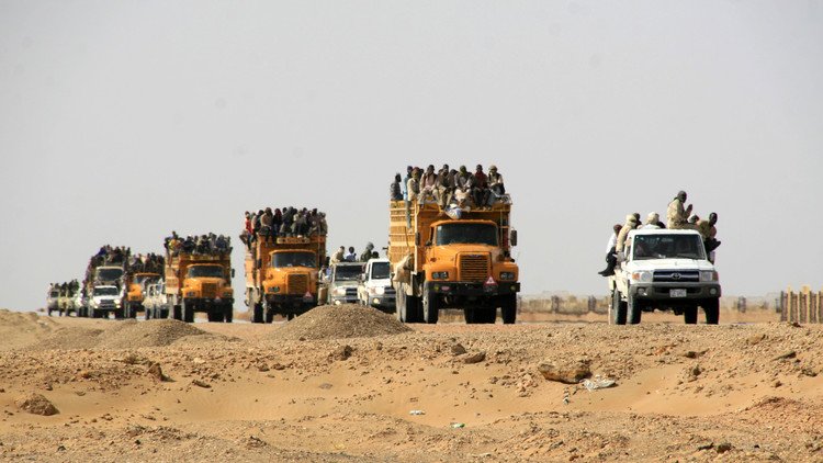 اتهام القاعدة الفرنسية في النيجر بالتواطؤ مع مهربي البشر
