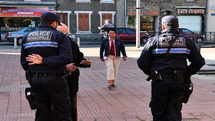 إخلاء مركز اقتراع في بيزانسون الفرنسية بسبب سيارة مشبوهة