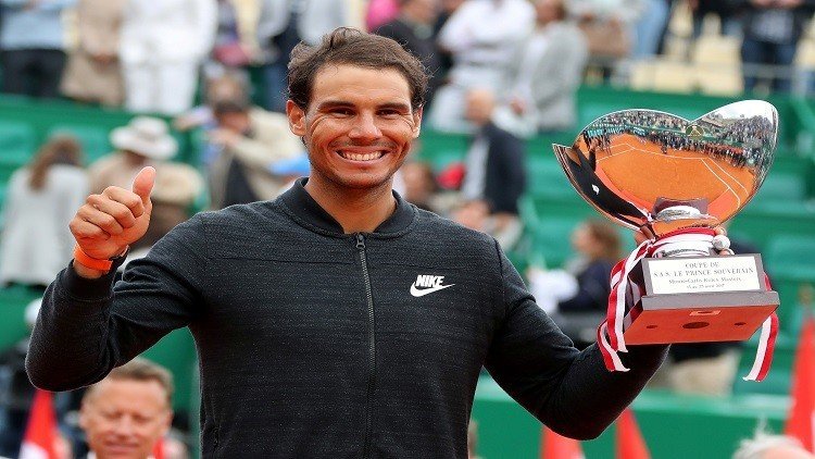 نادال يرتقي مركزين في التصنيف العالمي