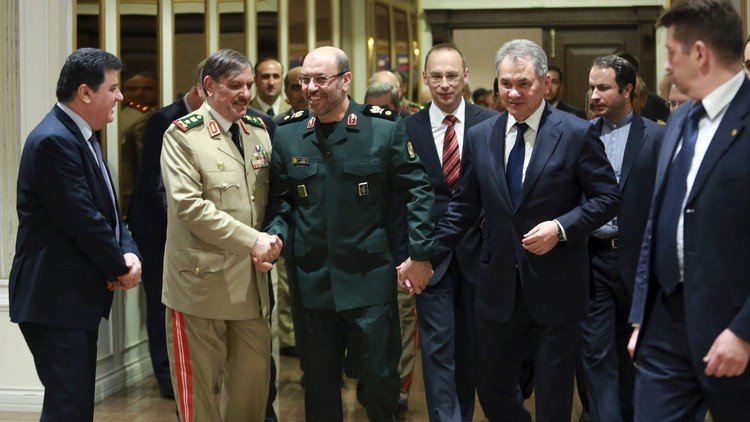 وزراء دفاع روسيا وسوريا وإيران يدينون الضربة الأمريكية