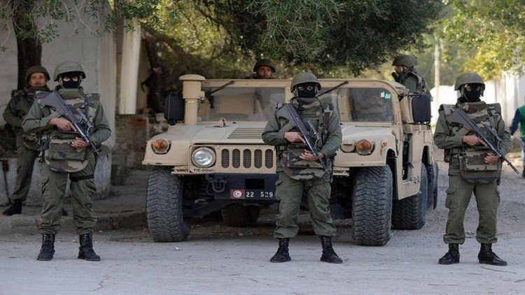  الجيش التونسي يدفع بتعزيزات إلى الجنوب