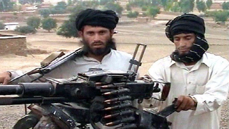 "داعش" يقتل قائدا في طالبان باكستان