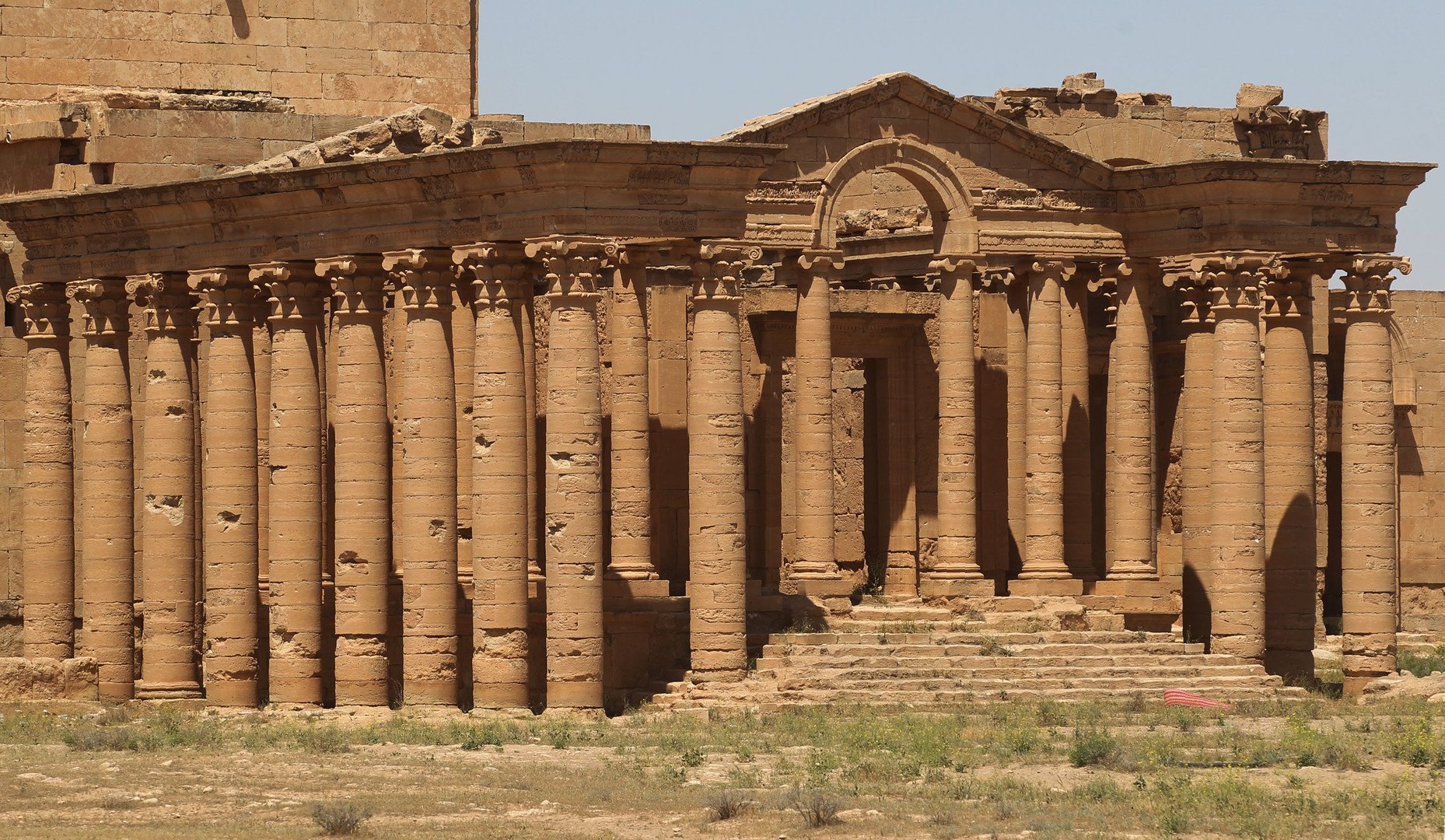  المعبد الكبير في الحضر