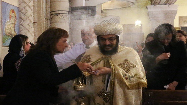 "داعش" يحذر من التواجد في أماكن تجمعات المسيحيين في مصر