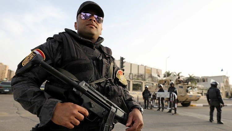 مقتل مسلحين اثنين في اشتباك مع الشرطة المصرية