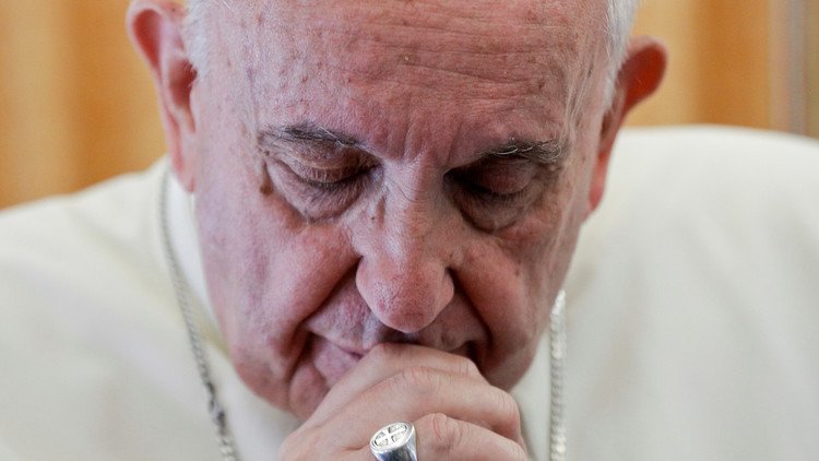 البابا فرنسيس يندد باستخدام لفظ 