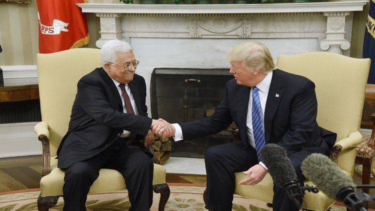 عباس يقدم لترامب وثائق مهمة حول الحدود