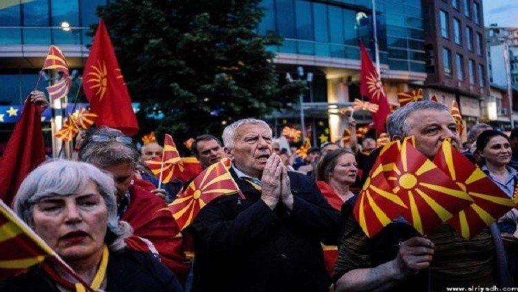 روسيا والغرب يذهبان إلى المتاريس في مقدونيا 