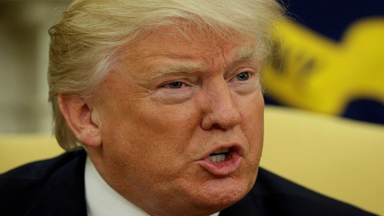 ترامب: كومي أكد لي 3 مرات عدم فتح تحقيق ضدي