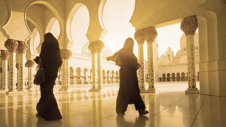 تهمة الاتجار بالبشر تلاحق أميرات من أبو ظبي