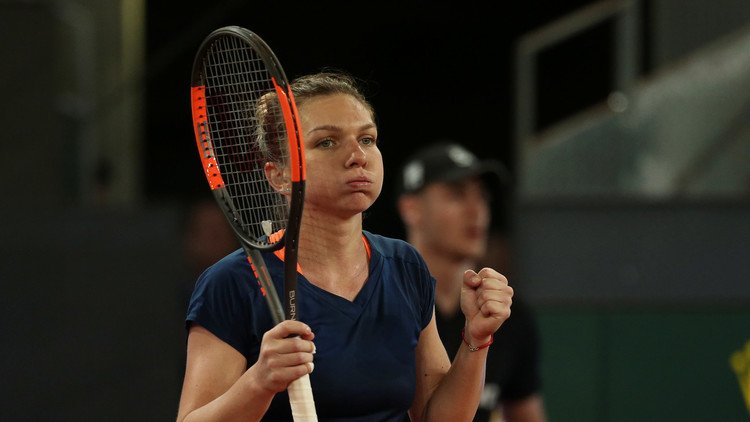 هاليب تحجز مقعدها في نهائي مدريد للتنس