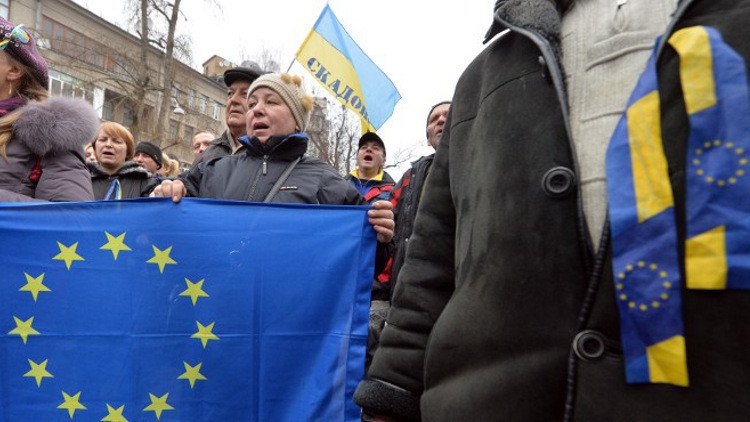 أوروبا تلغي تأشيرات دخول الأوكرانيين