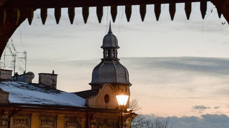 مقتل شخصين بانفجار مصنع للبارود في بولندا 