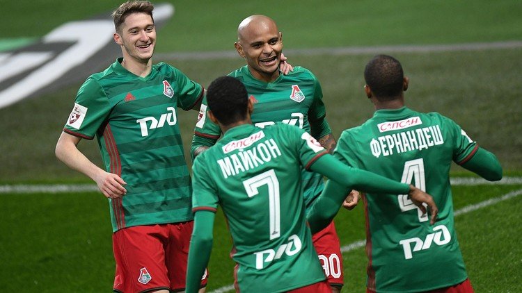 لوكوموتيف موسكو يهزم أورال بعشرة لاعبين