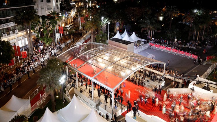 إجلاء جماهير مهرجان كان السينمائي بسبب تهديد أمني