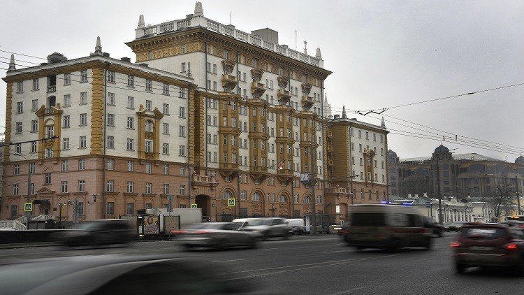 موسكو تحذر واشنطن من تبعات مصادرة مقار دبلوماسية روسية في أمريكا