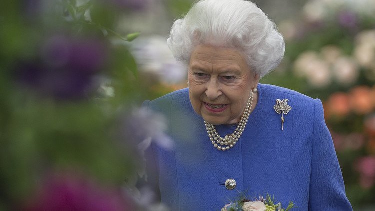 الملكة إليزابيث: الأمة البريطانية بأكملها مذهولة من تفجير مانشستر